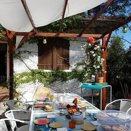Akwaba Guest house 4*