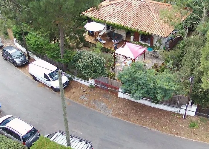 Гостевой дом Akwaba Пила-сюр-Мер